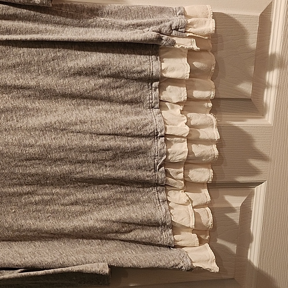 Loft Ruffle Top - Picture 2 of 4
